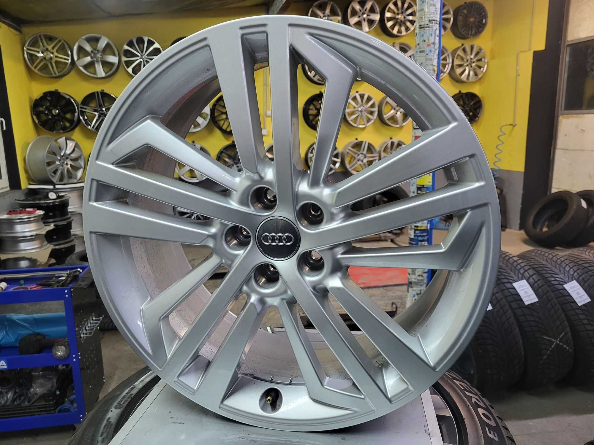 Felgi Aluminiowe 5x112 8.0Jx20 ET 39 Audi VW