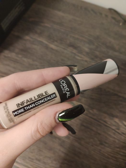 L'Oreal infalliable more than concealer 320 porcelain korektor