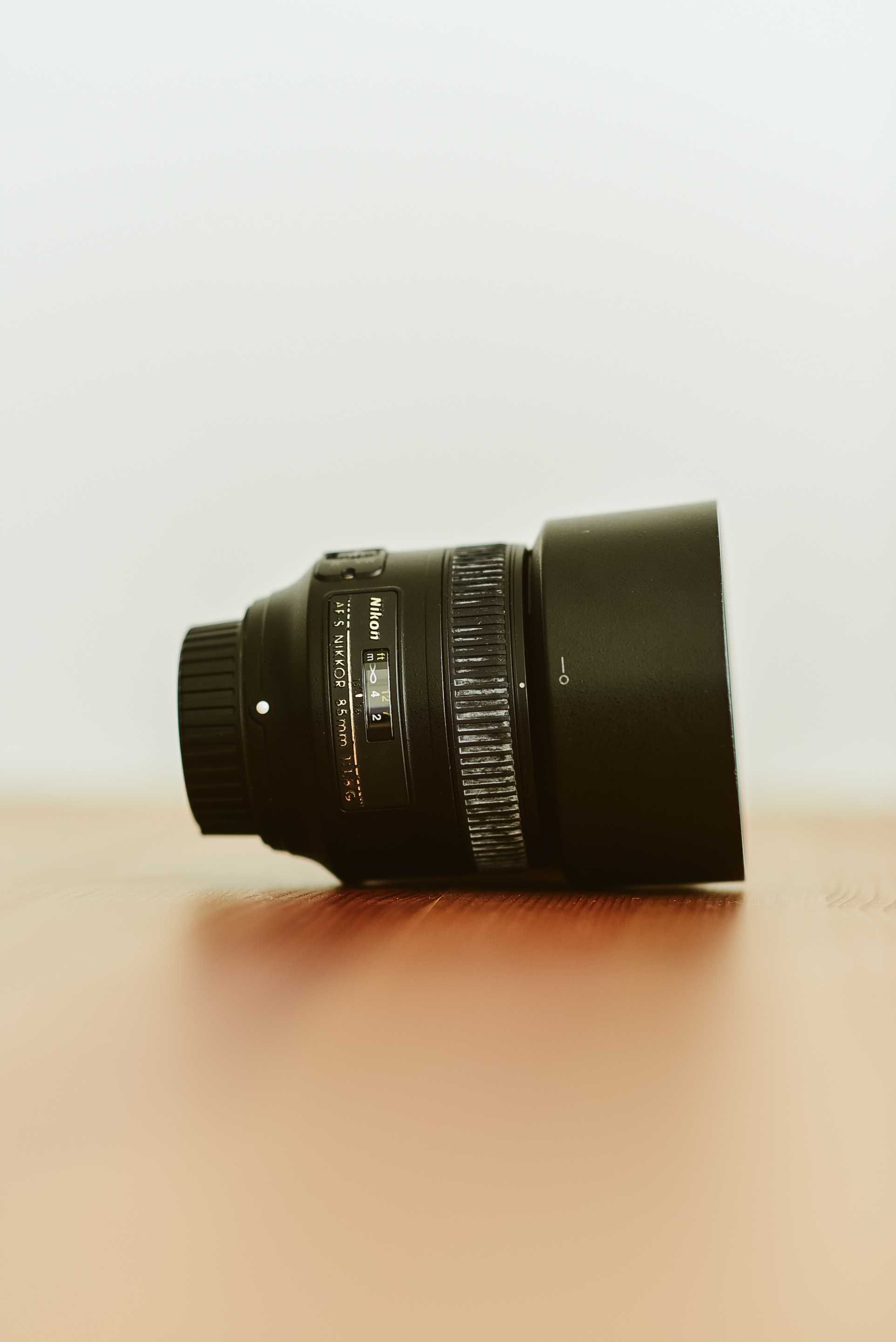 AF-S NIKKOR 85mm f/1.8G