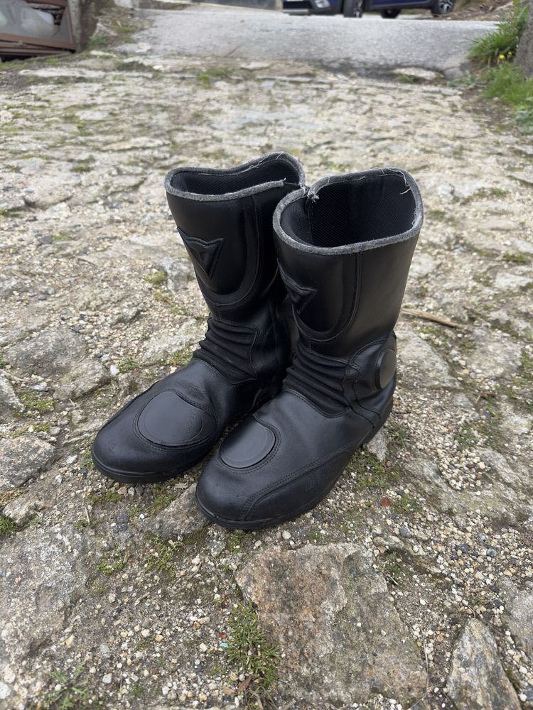 Botas Dainese tamanho 43