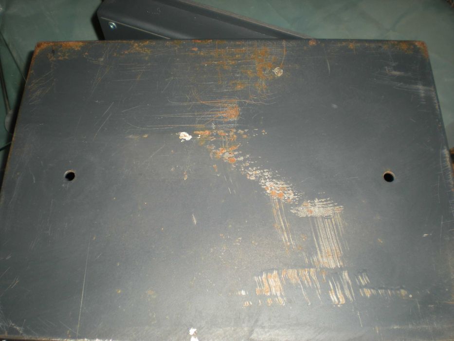 Сейф важкий металевий меблевий 30х43х32см з ключовим замком