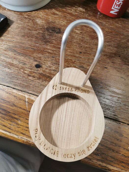 Podstawka na sól /pieprz drewniana