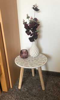 Ażurowy stojak stolik na kwiaty dekoracyjny do salonu wystrój boho
