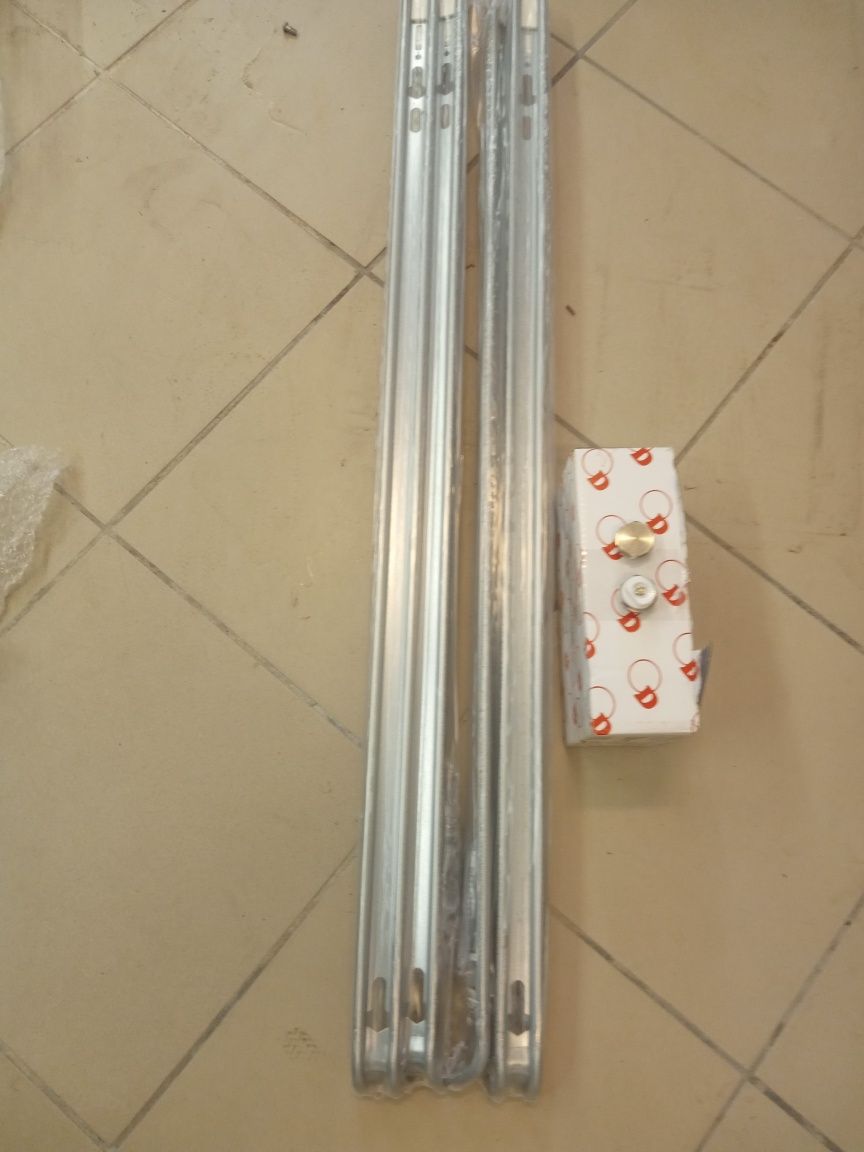 Grzejnik stalowo-panelowy E.C.A. 2927 W biały 900 x 900 x 154 mm - po