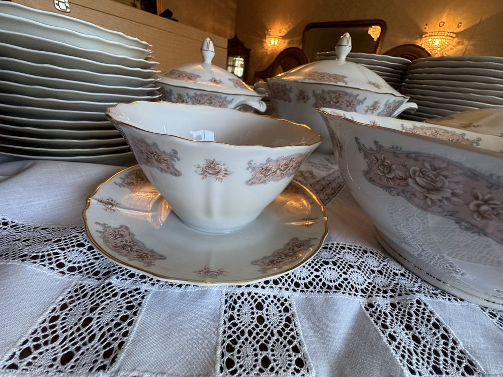 Serviço de Mesa em Porcela SPAL