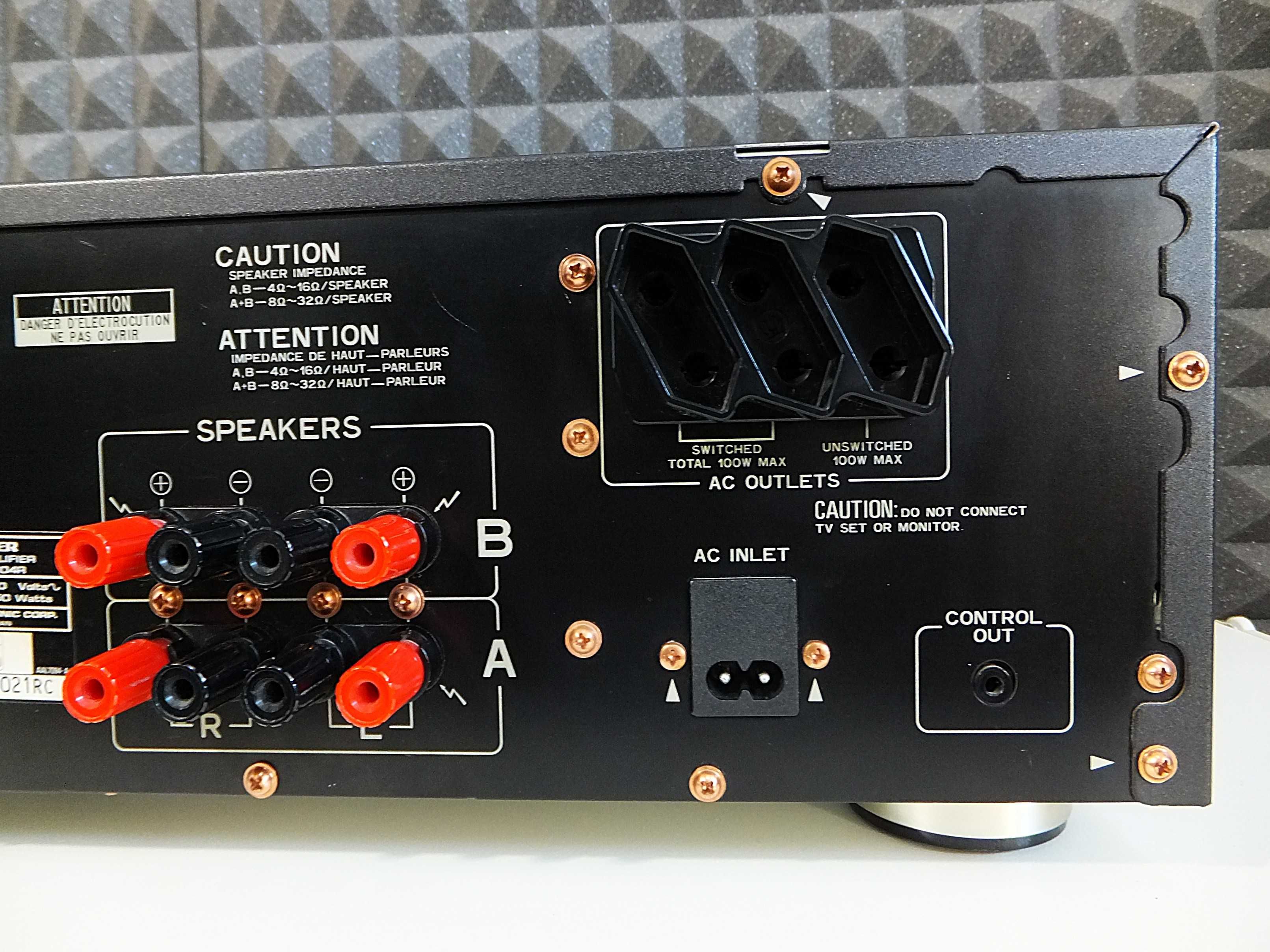 Solidny wzmacniacz stereo PIONEER A-604R / 650W