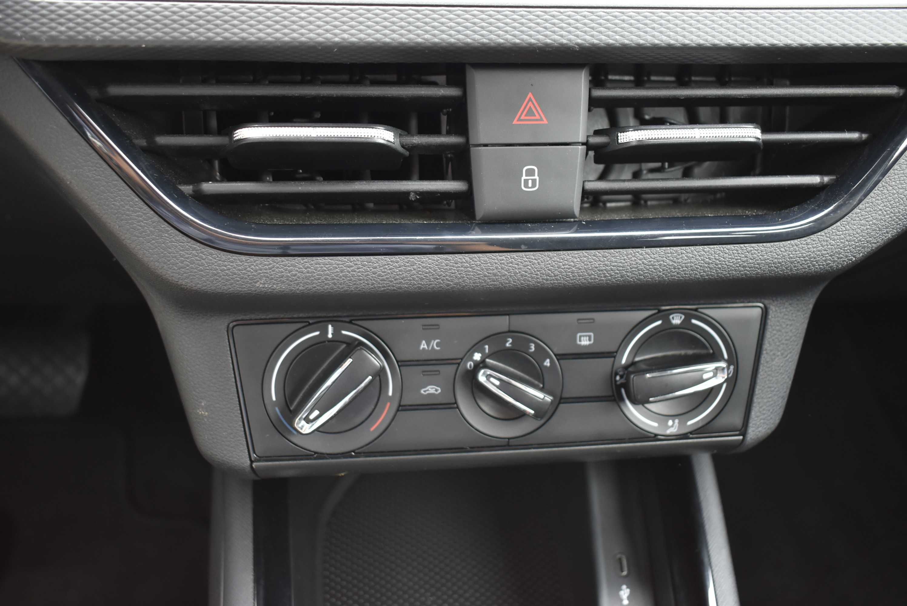 Skoda Lamiq 1.0 TSI DSG