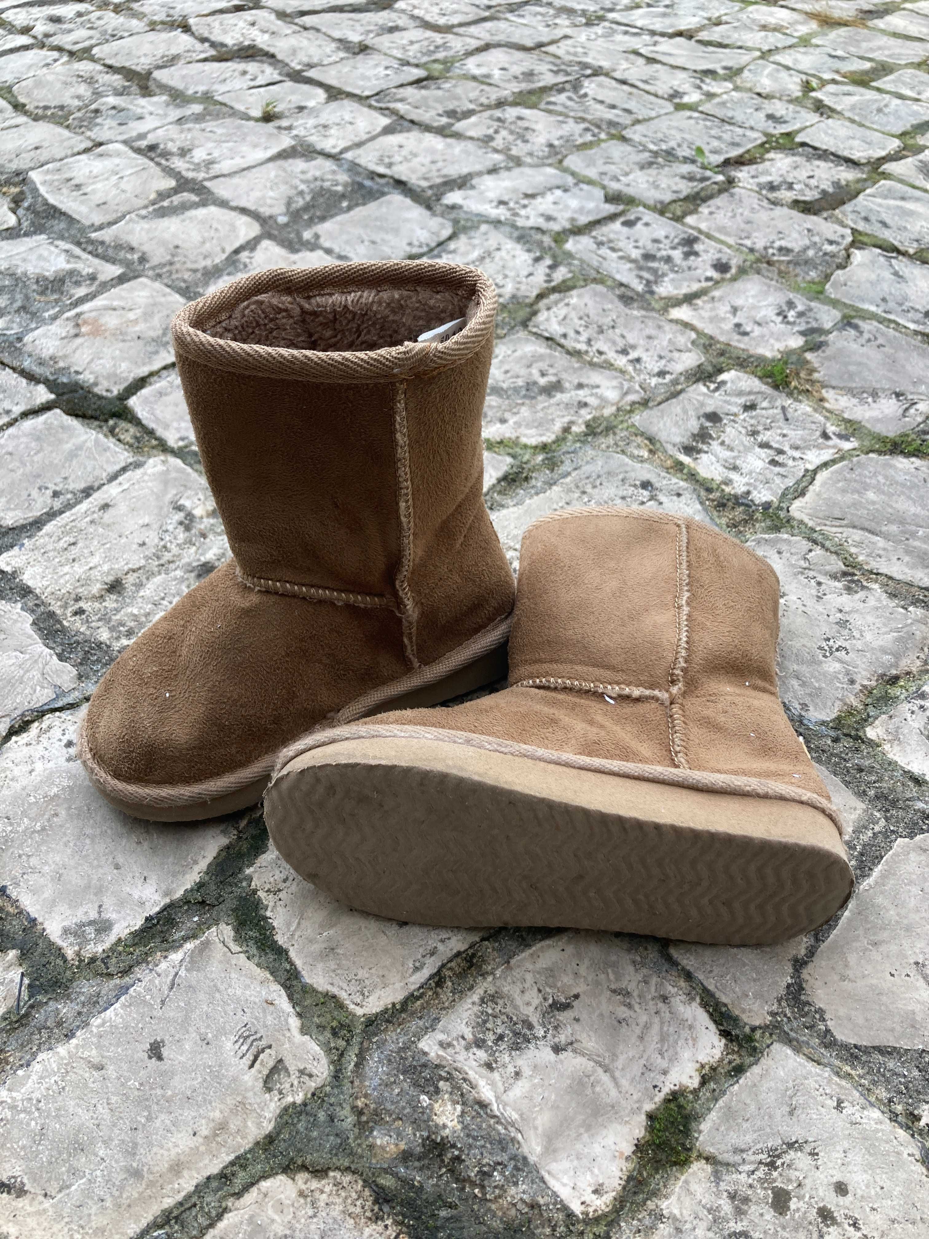 Botas Castanhas Quentinhas com Pêlo, da MO Kids,  T. 25