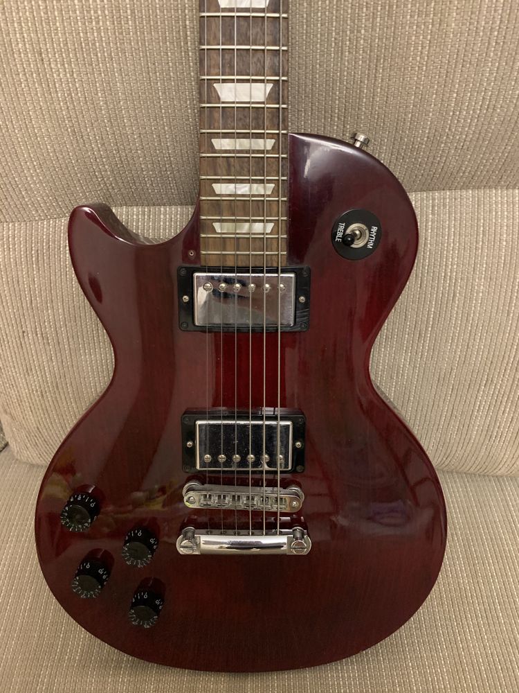 Гитара Gibson Les Paul Studio леворукая