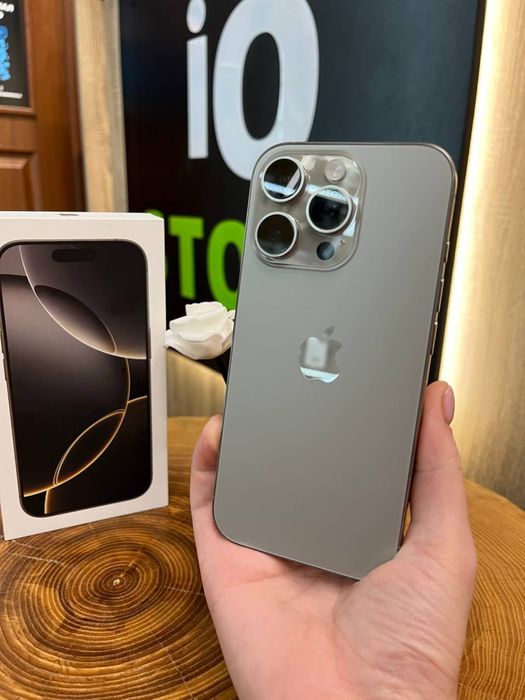 iPhone 16 Pro 256 Gb Desert Gold Neverlock