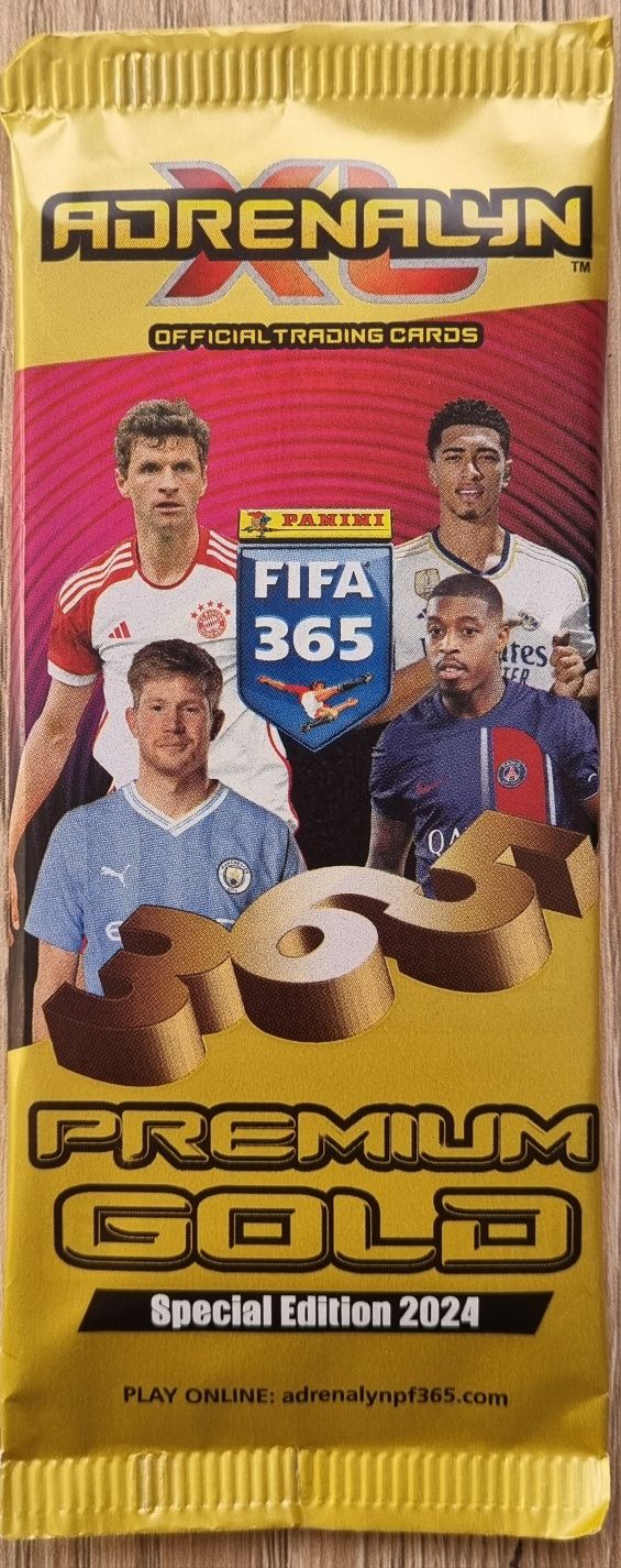 Saszetka Premium Gold Panini Fifa 365