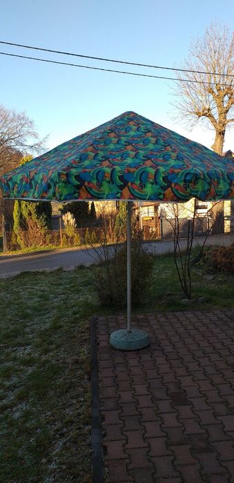 Parasol ikea postument betonowy stelaz aluminiowy