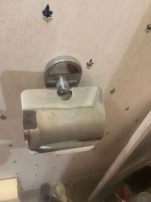 Uchwyt na papier toaletowy