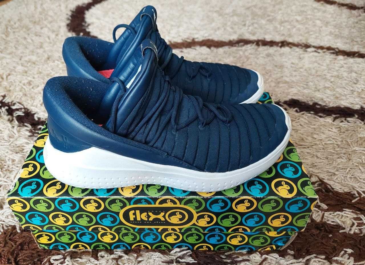 Мужские кроссовки Jordan Flight Luxe Midnight Navy White (919715-402)