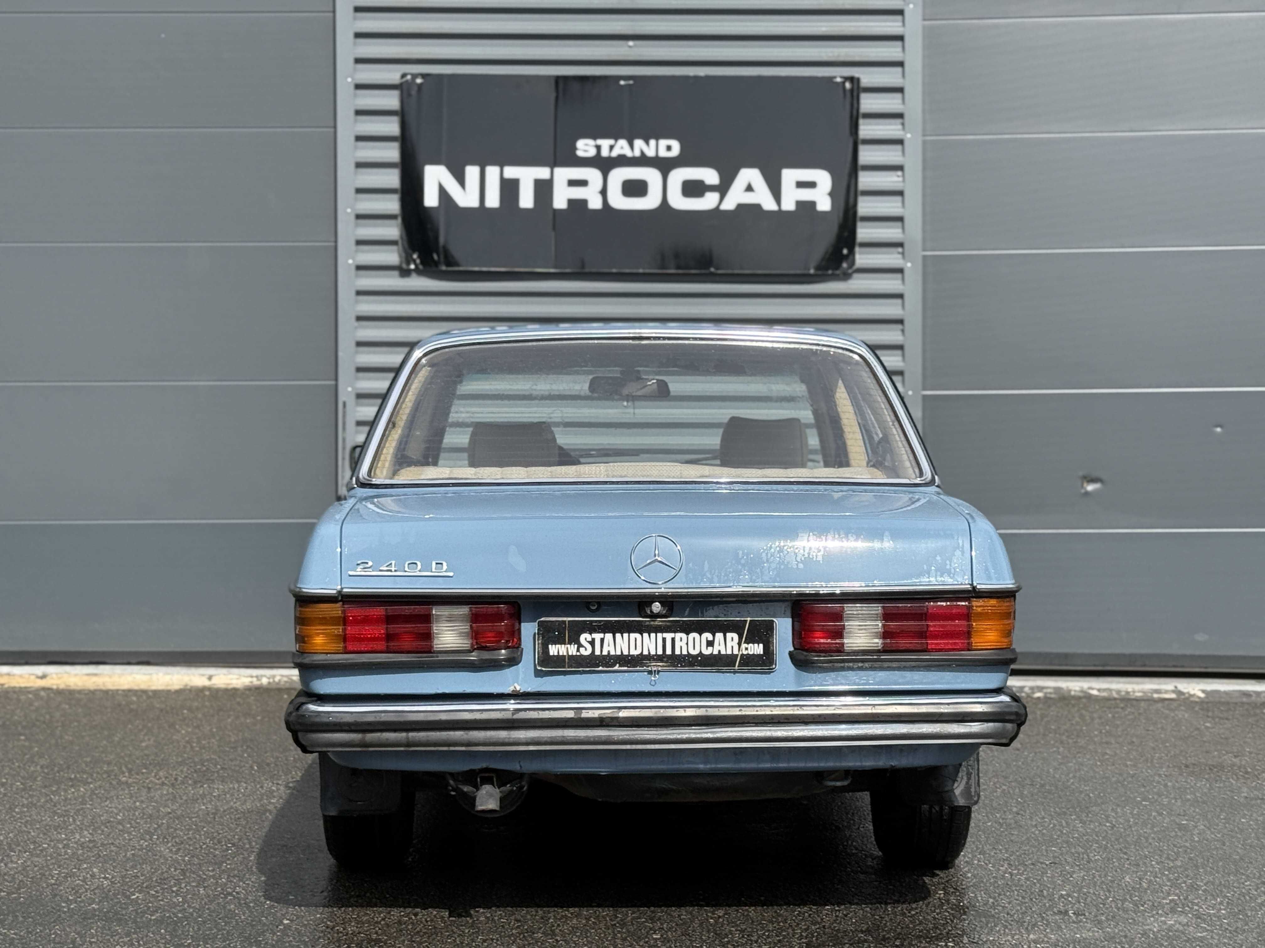 MERCEDES-BENZ W123 240 D NACIONAL