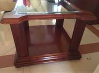 Mesa de centro em nogueira