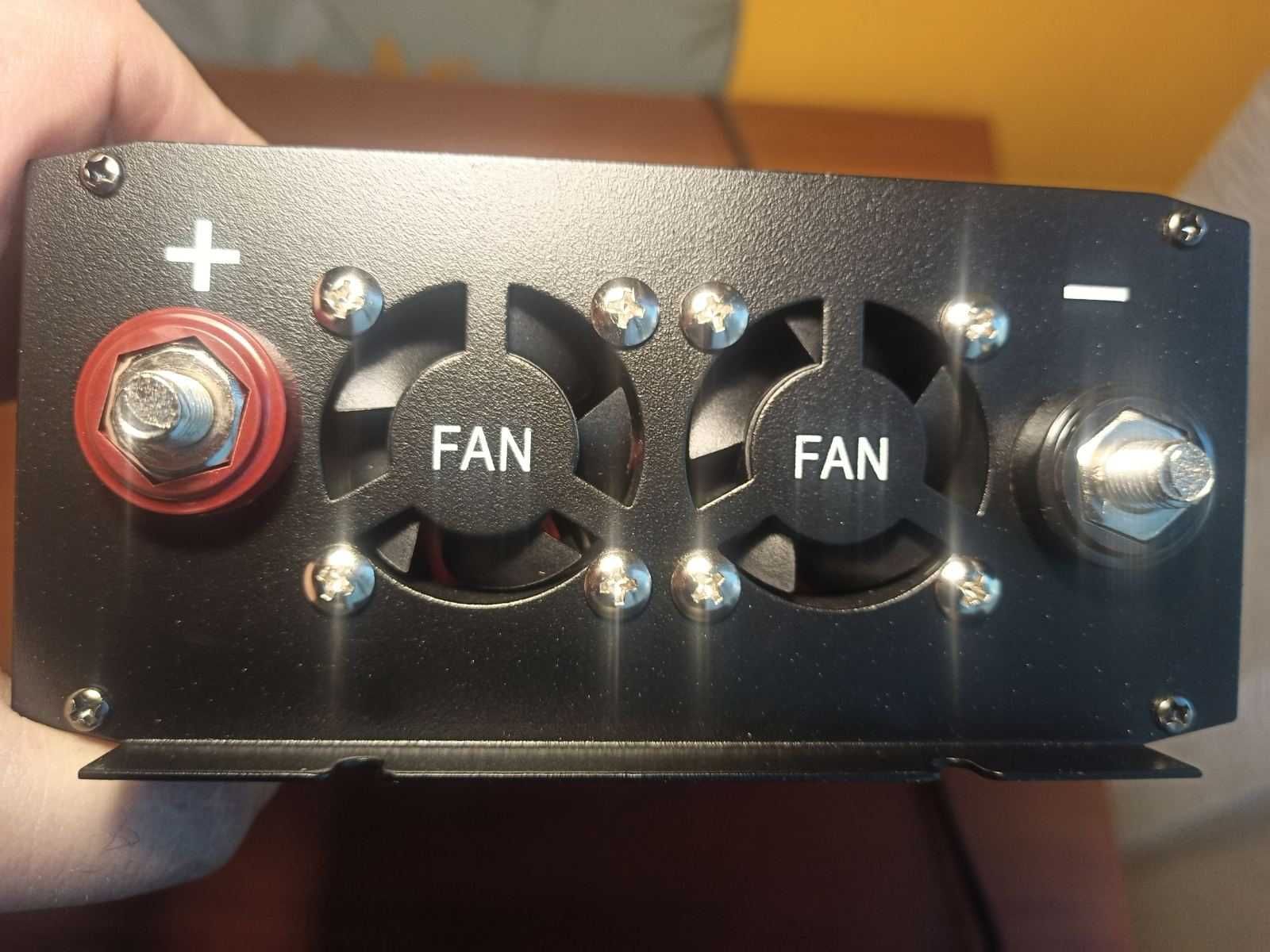 Инвертор EAFC с чистой синусоидой.  4 Квт. 4000W. 12V => 220V. Защита