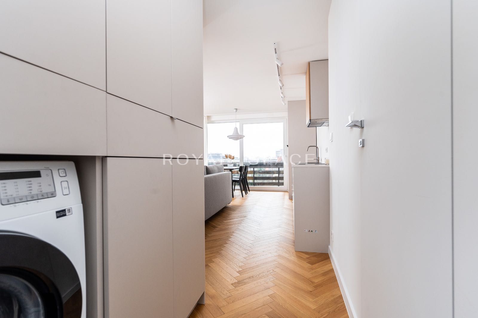 Klimatyczny apartament na osiedlu oficerskim