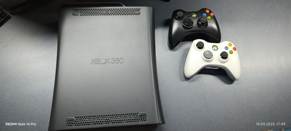Продаю Xbox360 fat 512gb