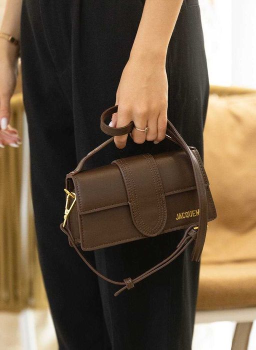 Жіноча сумочка Jacquemus Le Bambino через плече,коричнева,шкіряна.ЛЮКС