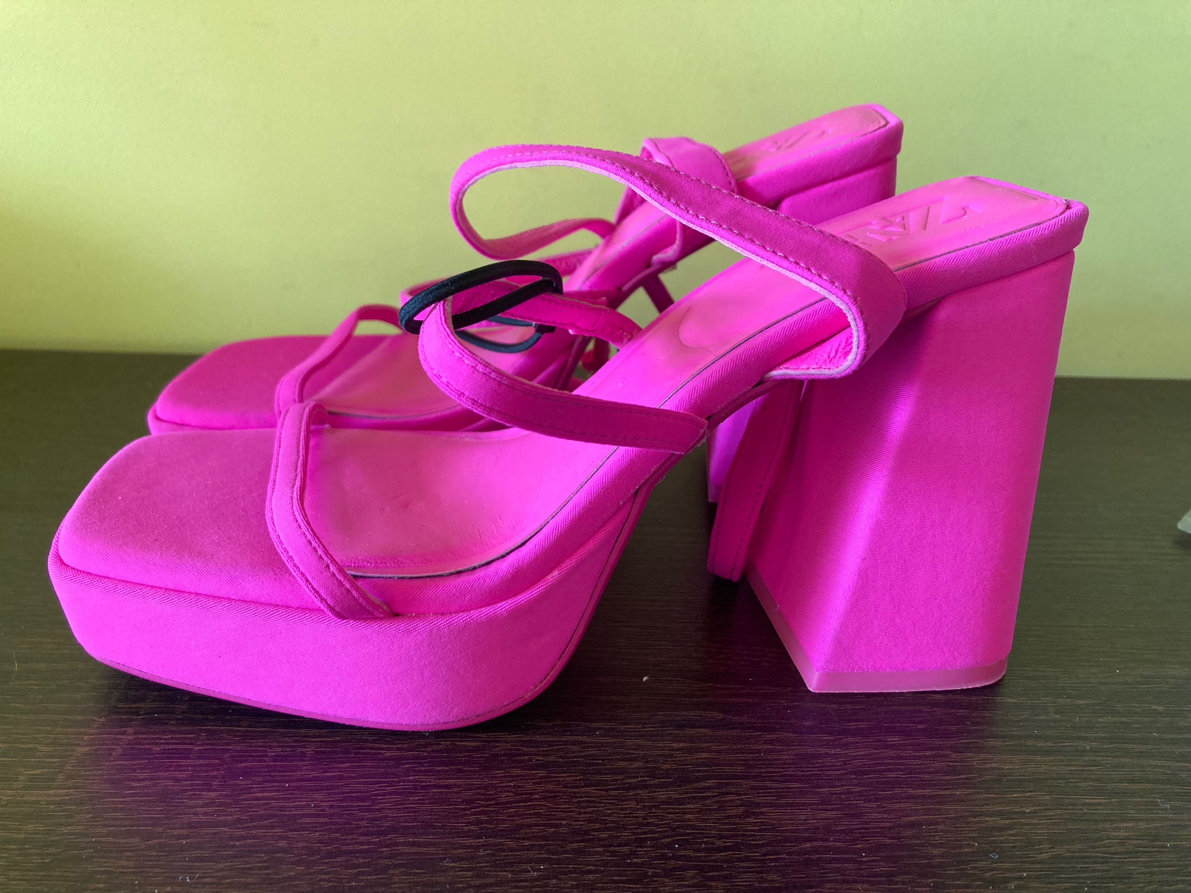 Sandały Zara 37 rozmiar, wkładka-23,5 cm, obcas-10 cm, nowe