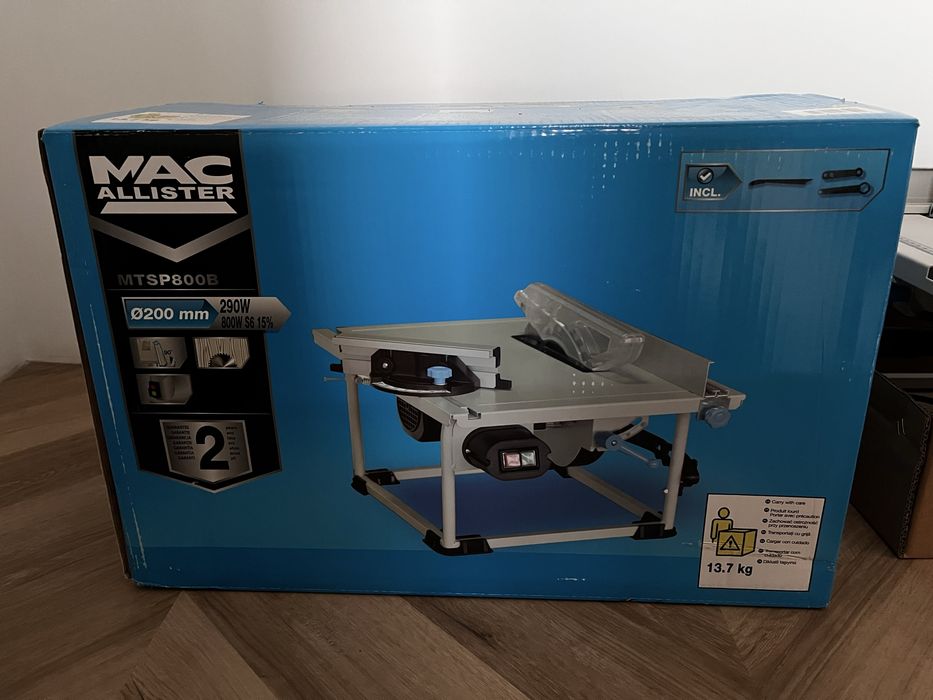 Pilarka stołowa do drewna MacAllister 800 W