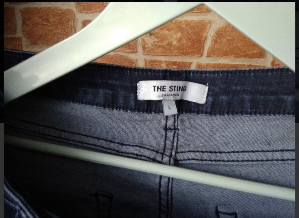 Фірмові джинси The Sting L розмір