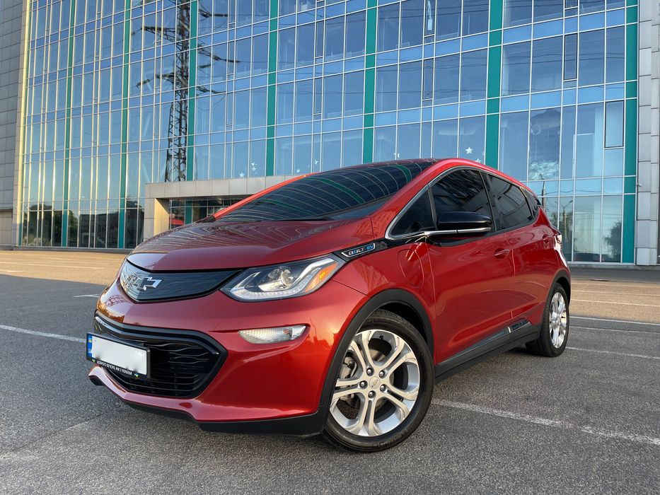 Chevrolet Bolt EV 2021 отличное состояние