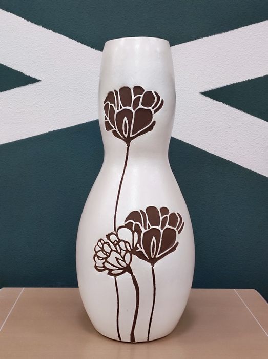 Велика напольна ваза,заміри на фото