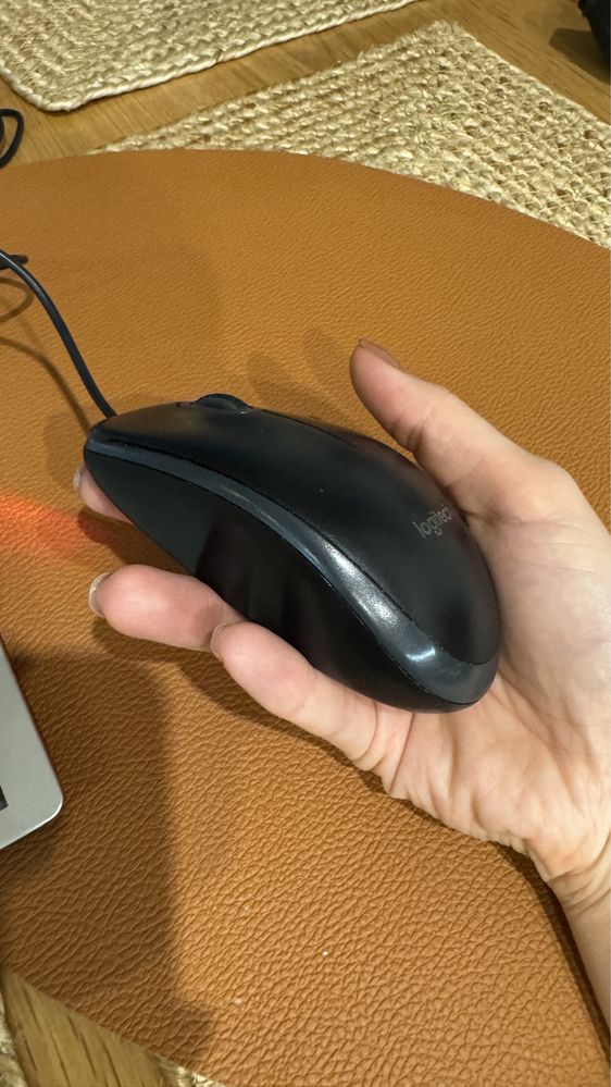 Przewodowa mysz USB Logitech B100 używana sprawna