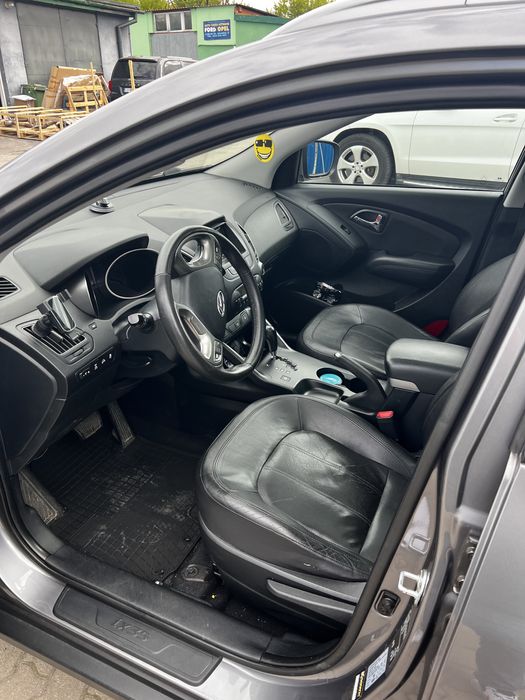 Sprzedam samochód Hyundaia IX 35