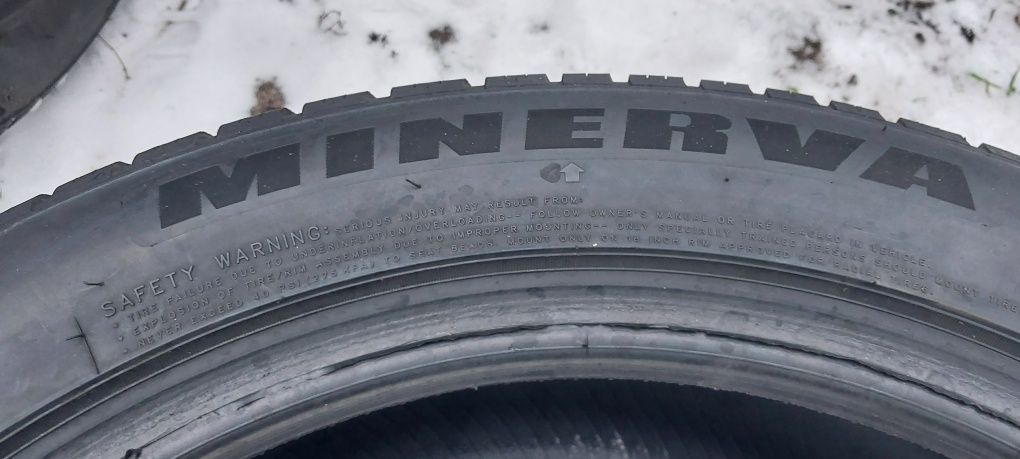 Opony całoroczne Minerva 245/45R18 2021 r.