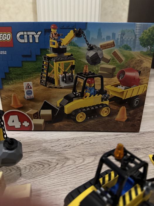 ОРИГИНАЛ Лего строители!!!