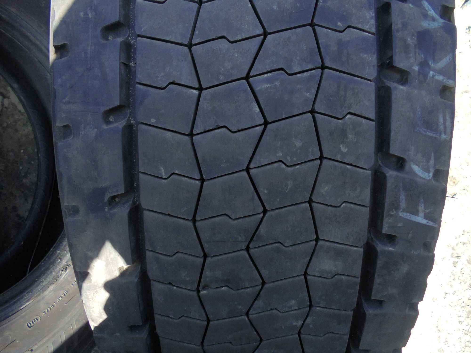 Opona 315/60R22.5 Bridgestone Ecopia H-DRIVE 001 (1100 netto)