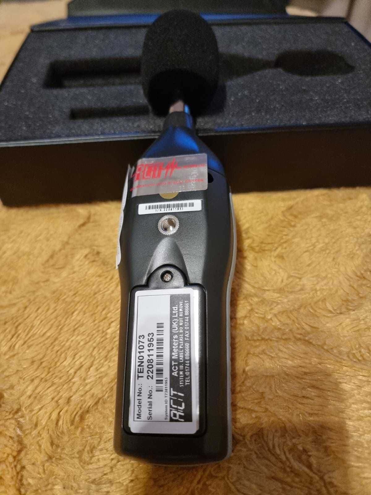 Miernik poziomu dźwięku - 30dB to 130dB - Tenma TEN01073