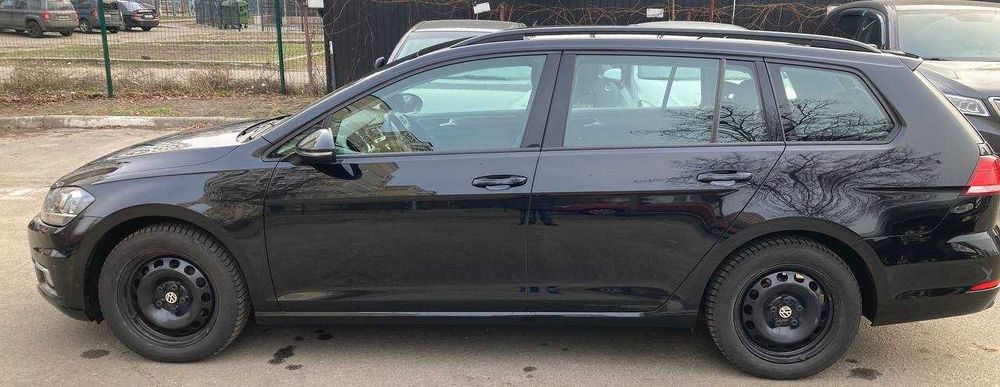 Volkswagen Golf 2017 універсал автомат