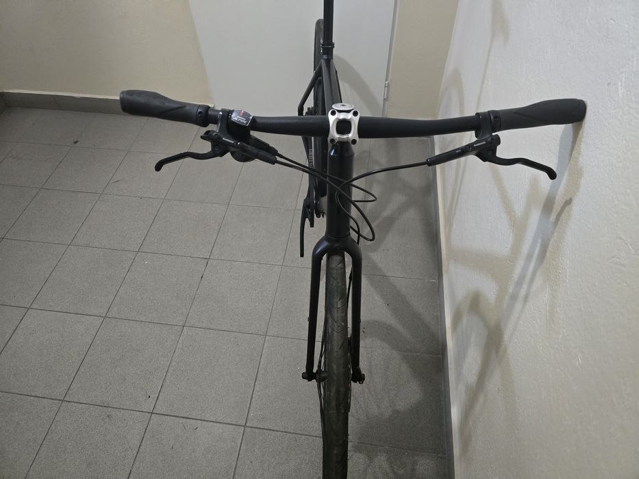 Cube Hyde Race pasek Alfine