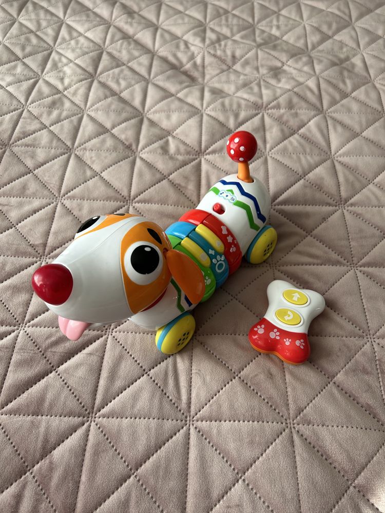 Опис Розвиваюча іграшка Chicco Dog Remi на радіокеруванні світ звук