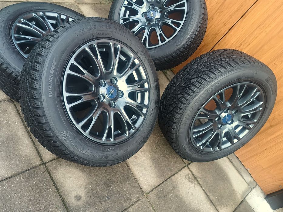 Alufelgi opony zimowe 16" 5x108 Ford Mondeo Focus CSMax Fusion czujni