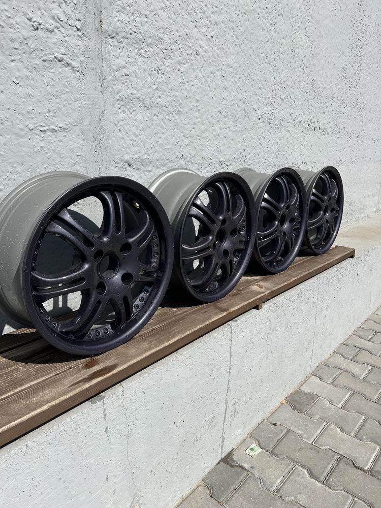 Продаю диски Срочно! 4х114.3 R16 Италия!
