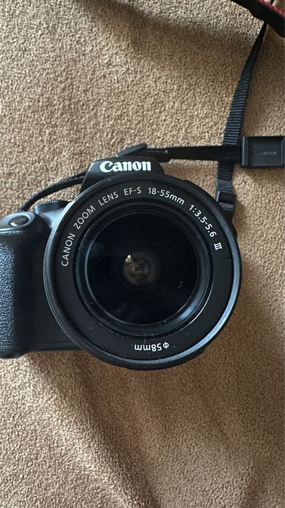 Фотокамера Canon 1300D
