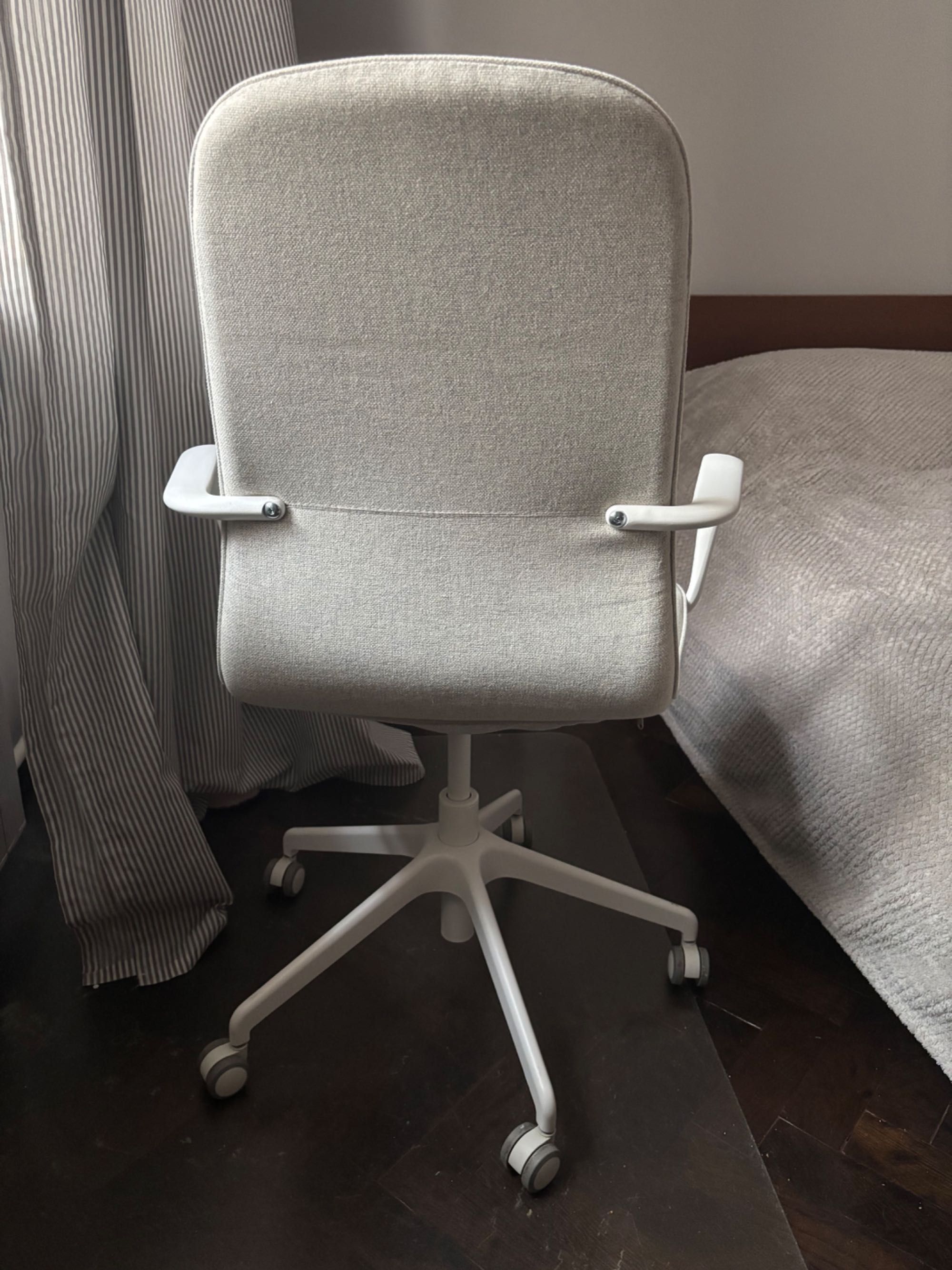 Krzesło obrotowe do biurka IKEA LANGFJALL