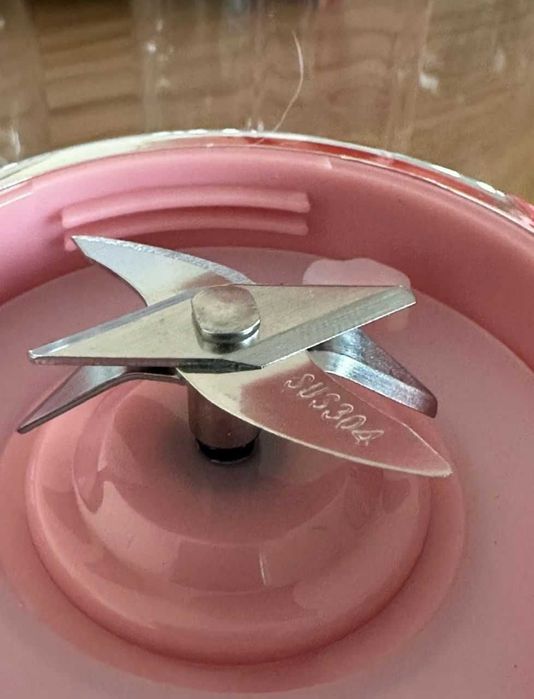 Аккумуляторний, портативний USB блендер, шейкер.