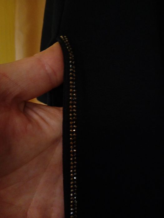 стильна жіноча сукня