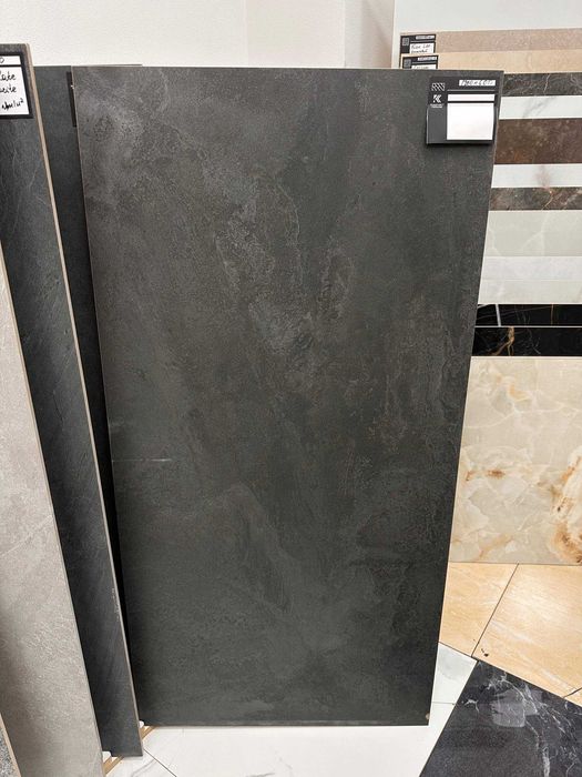 ОПТОВИЙ склад плитки різного формату керамограніт кераміка м. Умань