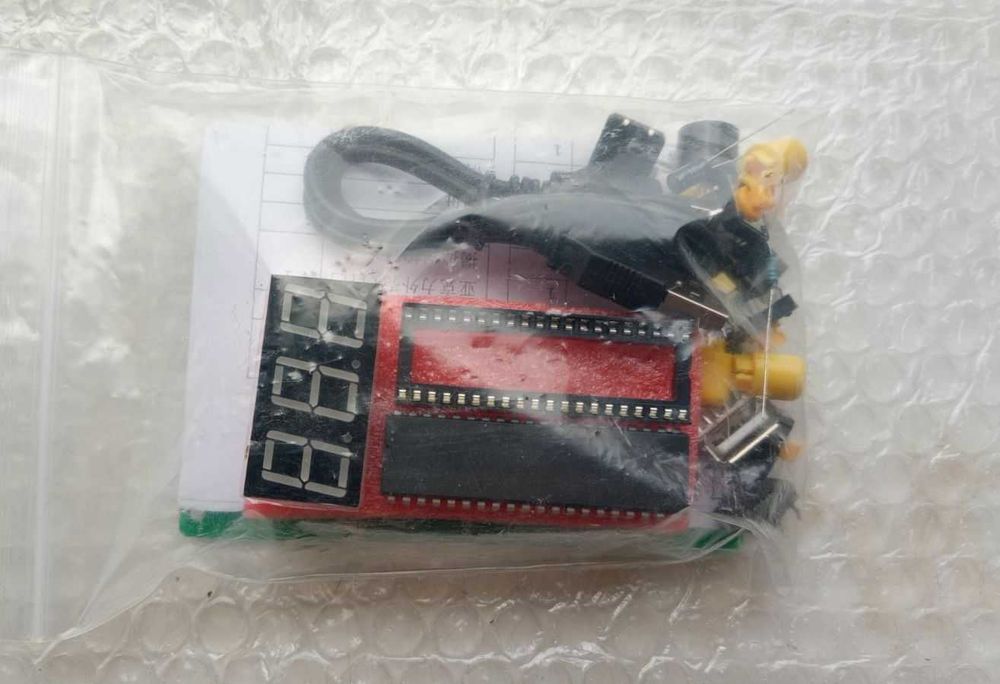 TETRIS ТЕТРИС набор на микроконтроллере для сборки корпус в комплекте