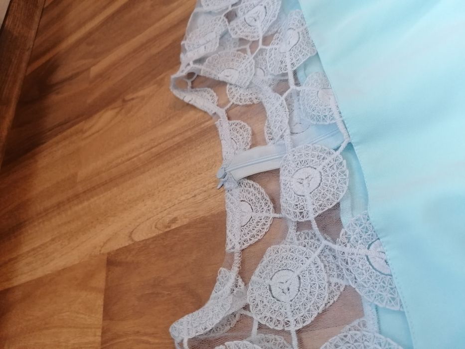 Sukienka na chrzest, komunie, wesele