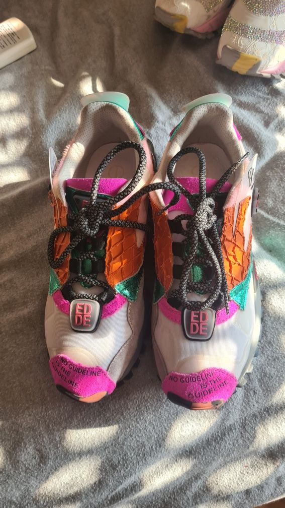 Tenis EXE  n 37 como novos