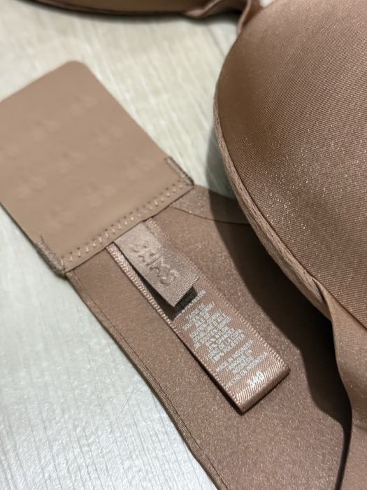 Трендовий бюстгальтер пуш-ап SKIMS Ultimate Teardrop Bra