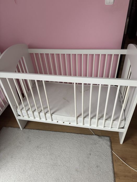 Łóżeczko dzieciece drewniane KLUPŚ białe chmurka 120x60